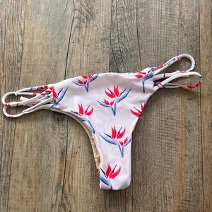 Acacia Birds Of Paradise Bottoms